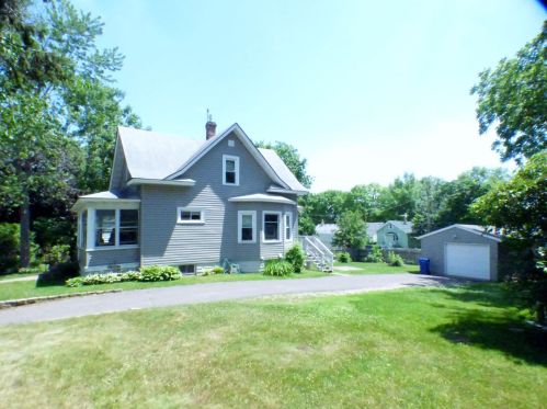 1144 Cook Ave, Saint Paul MN  55106-3325 exterior