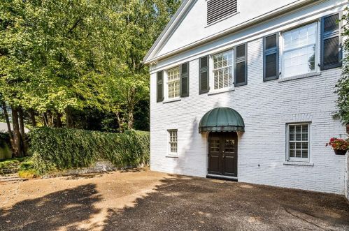10 Habersham Way, Atlanta GA  30305-2800 exterior