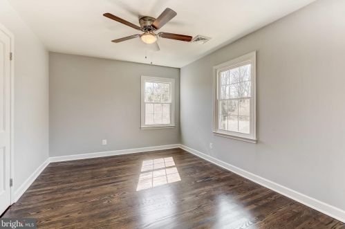 17 Ashcroft Ct, Arnold MD 21012-2406 exterior