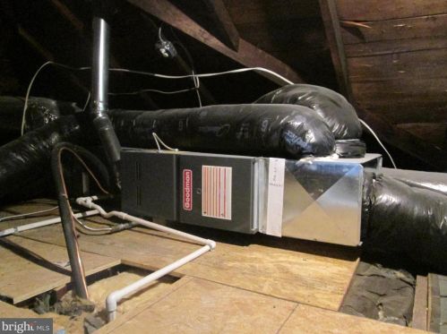 1105 Sycamore St, Haddon Heights NJ  08035-1615 exterior