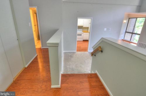 11614 Ivystone Ct, Herndon, VA 20191-2413