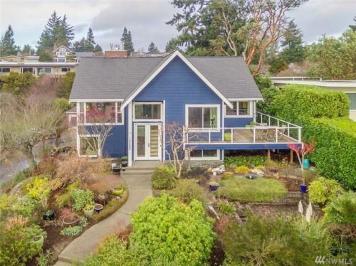 10686 Marine Vw Dr, Seattle WA  98146-1674 exterior