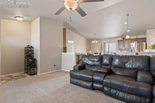 658 Mcclave Dr, Pueblo CO  81007-2126 exterior