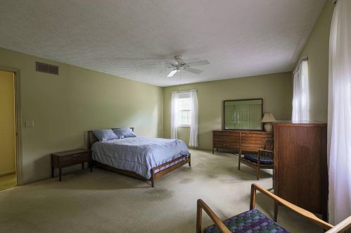 10760 Deerfield Rd, Cincinnati OH  45242-4215 exterior