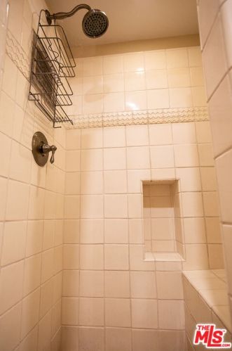 1463 Beaudry Blvd, Glendale CA  91208-1707 exterior