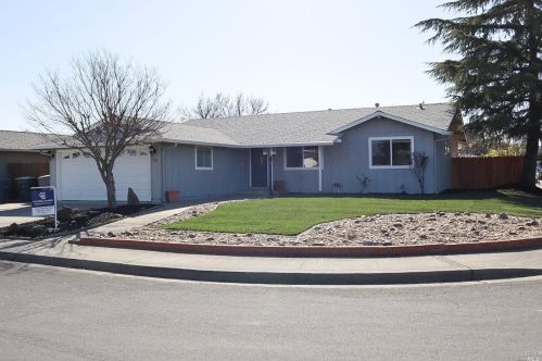 508 Scottsdale Dr, Vacaville, CA 95687-6402