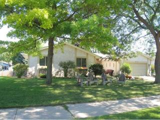 9721 Little Rd, Minneapolis, MN 55437-2123