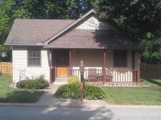 300 Bird Ave, Peoria, IL 61607-2417