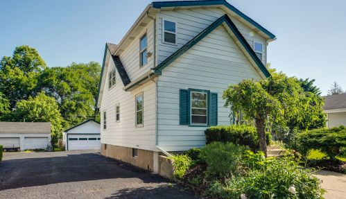 1014 Central Ave, Bannockburn, IL 60015-4215