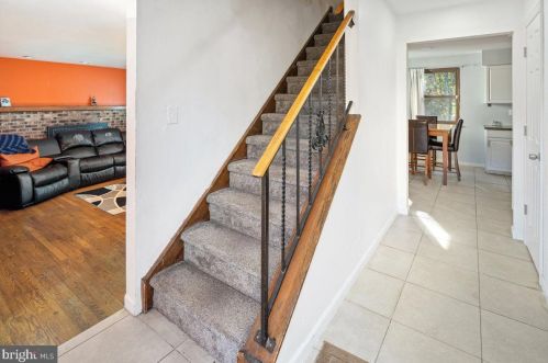 8 Hanover Pl, Erial, NJ 08081-2514