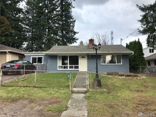 650 Queen Ave, Seattle, WA 98056-3994