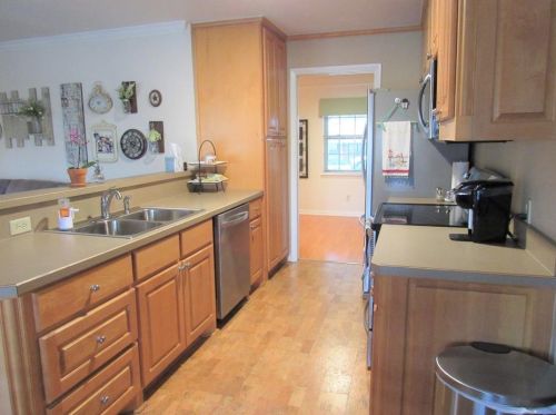 716 Candlewood Rd, Fort Worth TX  76103-1114 exterior