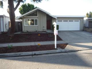 3925 Dryden Rd, Fremont, CA 94555-3117