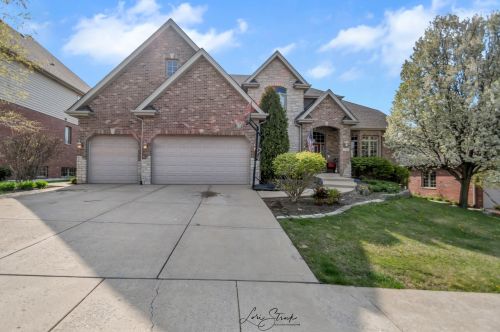15716 Heatherglen Dr, Orland Park, IL 60462-2305