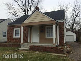 1939 Glenridge Dr, Indianapolis IN  46218-4561 exterior