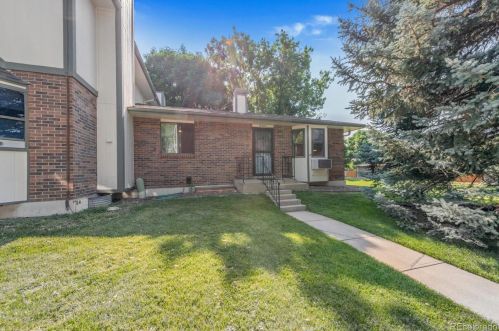 1848 Ammons St, Denver CO  80232-6749 exterior