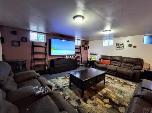 28092 Us Hwy 50, Pueblo CO  81006-9691 exterior