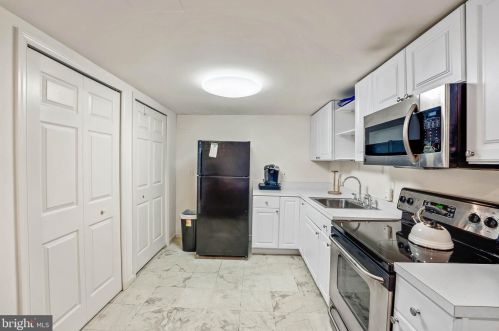 2416 Eccleston St, Silver Spring MD 20902-4830 exterior