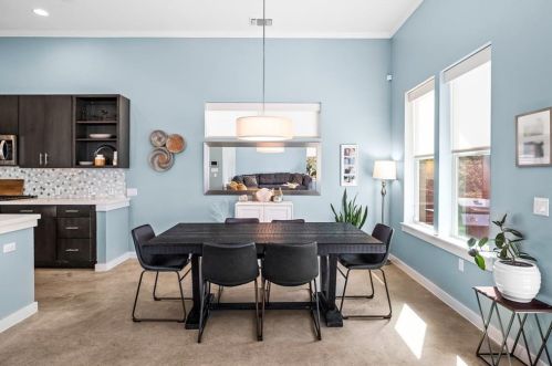 3100 Aldwyche Dr, Austin TX  78704 exterior
