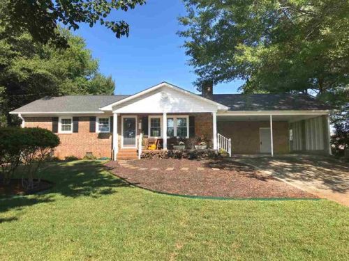 208 Johnson St, Landrum, SC 29356-1910