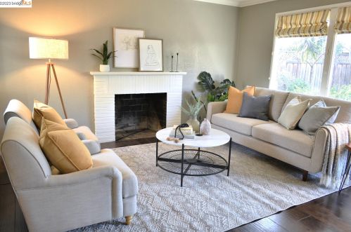 1575 172nd Ave, Hayward, CA 94541-1016