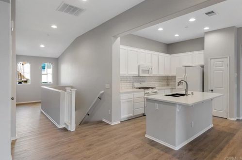 1147 Goddard St, San Marcos, CA 92078-1044