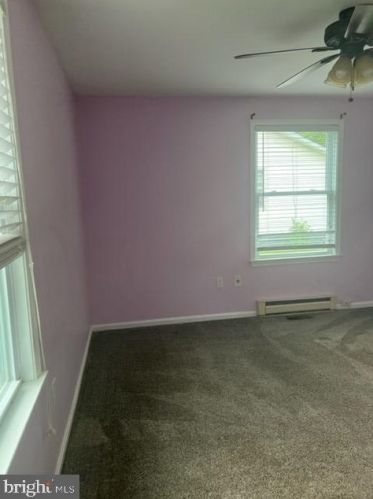 194 Evergreen Dr, Charles Town WV 25414-5872 exterior