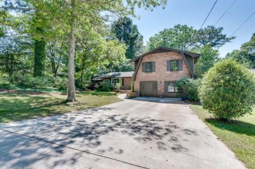 1032 Texel Ln, Clarkston, GA 30021-2737