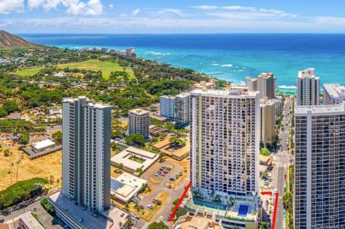 229 Paoakalani Ave, Honolulu HI 96815-3764 exterior