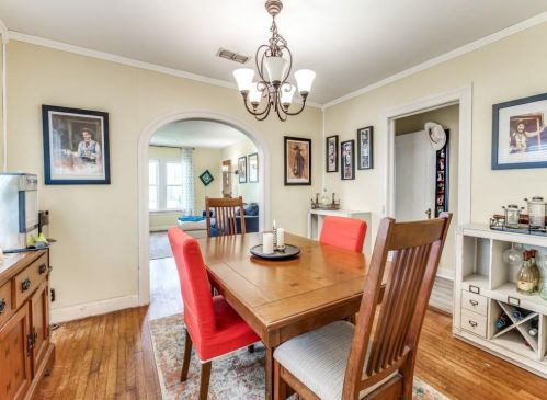 2324 Lotus Ave, Fort Worth TX  76111-1645 exterior