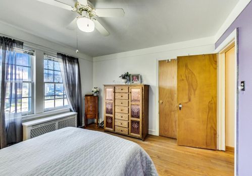 6550 Ebinger Dr, Niles IL 60714-4435 exterior