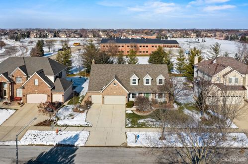 3611 Brooksedge Ave, Naperville, IL 60564-8337