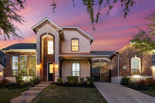 1320 Terrace Dr, Argyle TX  76226-6669 exterior