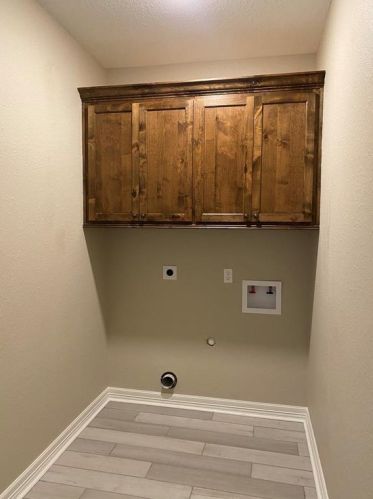 216 Shannon St, Angleton TX 77515-3088 exterior