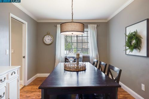 5210 Jomar Dr, Concord CA  94521-2343 exterior