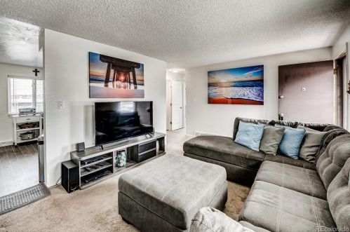 9457 56th Pl, Arvada CO  80002-2108 exterior