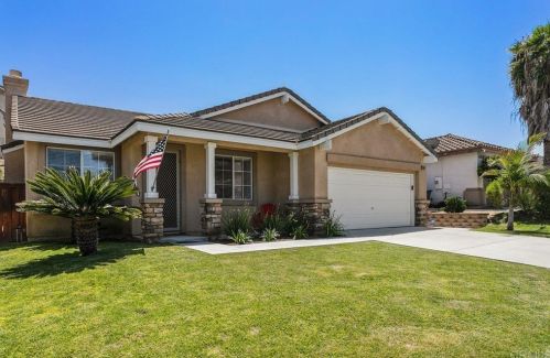 894 Niguel St, Oceanside, CA 92057-3543