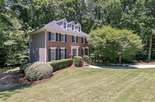 1561 Wickersham Pl, Suwanee, GA 30024-2802