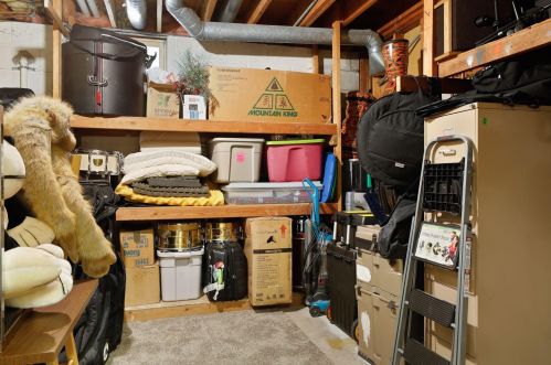 113 Hidden Meadow Rd, Saint Paul MN  55124-9743 exterior