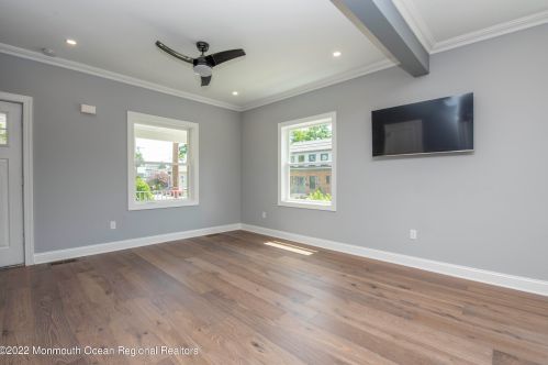 22 High St, Tinton Falls NJ  07724-3451 exterior