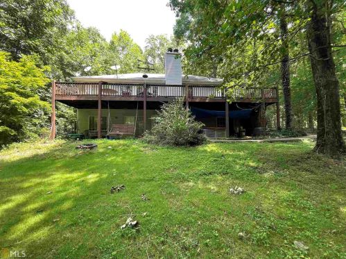 118 Lake Place Dr, Lavonia, GA 30553-6202