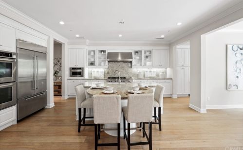 24 Constantine, Irvine CA  92620-3547 exterior