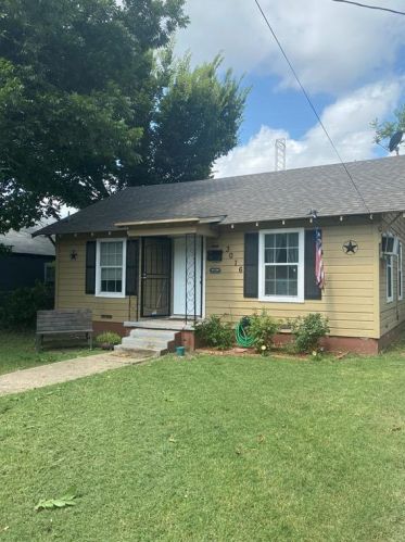 3016 Louise St, Fort Worth, TX 76112-6623