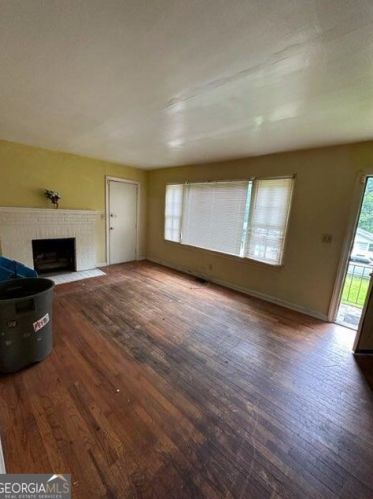 2983 Harlan Dr, Atlanta GA  30344-3758 exterior
