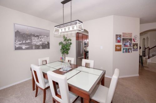 5302 Jay Thrush Dr, Richmond TX 77407-4011 exterior