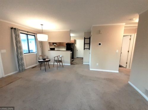 1573 Helmo Ave, Saint Paul MN  55128-5534 exterior