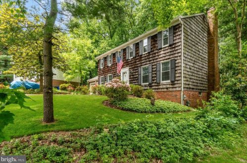 5226 Eliots Oak Rd, Columbia, MD 21044-1826