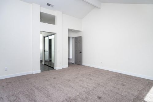 4670 Cordoba Way, Oceanside CA  92056-5104 exterior
