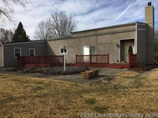 1209 Lake Of The Woods Rd, Mahomet, IL 61853-2716