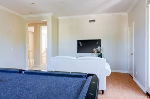 61 New Dawn, Irvine CA  92620-1977 exterior